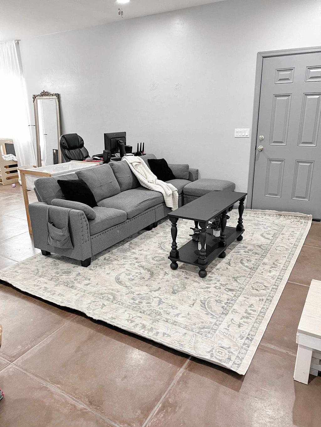 Brown Gray Area Rug O9575