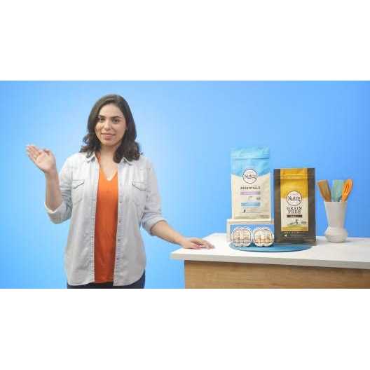 Grain-Free Salmon & Herring Meal Dry Cat Food J55338